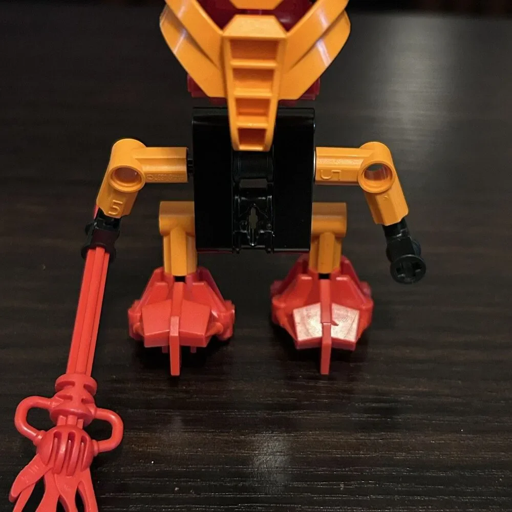 LEGO Bionicle Turaga Vakama 8540 Complete Vintage 2001 Mata Nui Fire Elder